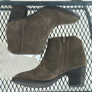 Stitch Fix Seychelles Bootie Dark gray brown 8.5